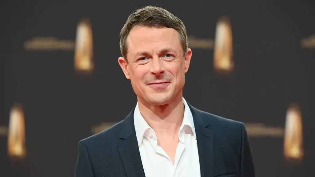 Alexander Bommes Krebserkrankung: Umgang mit Spekulationen Alexander Bommes Krebserkrankung: Umgang mit Spekulationen