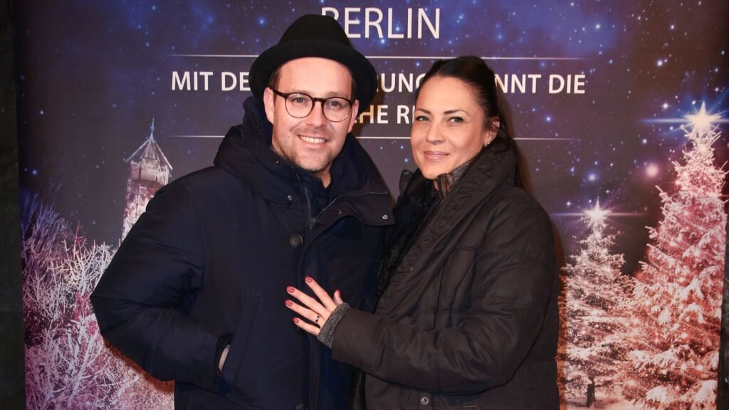 Caroline Blümel: Ein Porträt über Leben, Karriere und Einfluss Caroline Blümel: Ein Porträt über Leben, Karriere und Einfluss