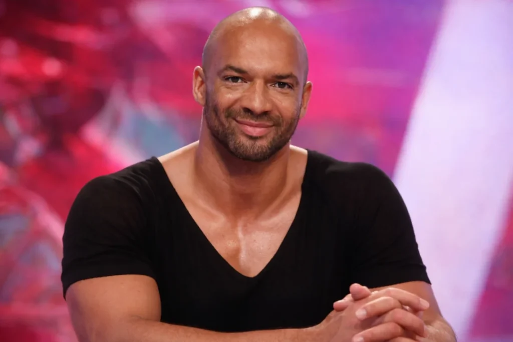 Carlos Detlef Akwasi – Ein umfassendes Porträt einer vielseitigen Persönlichkeit Carlos Detlef Akwasi – Ein umfassendes Porträt einer vielseitigen Persönlichkeit