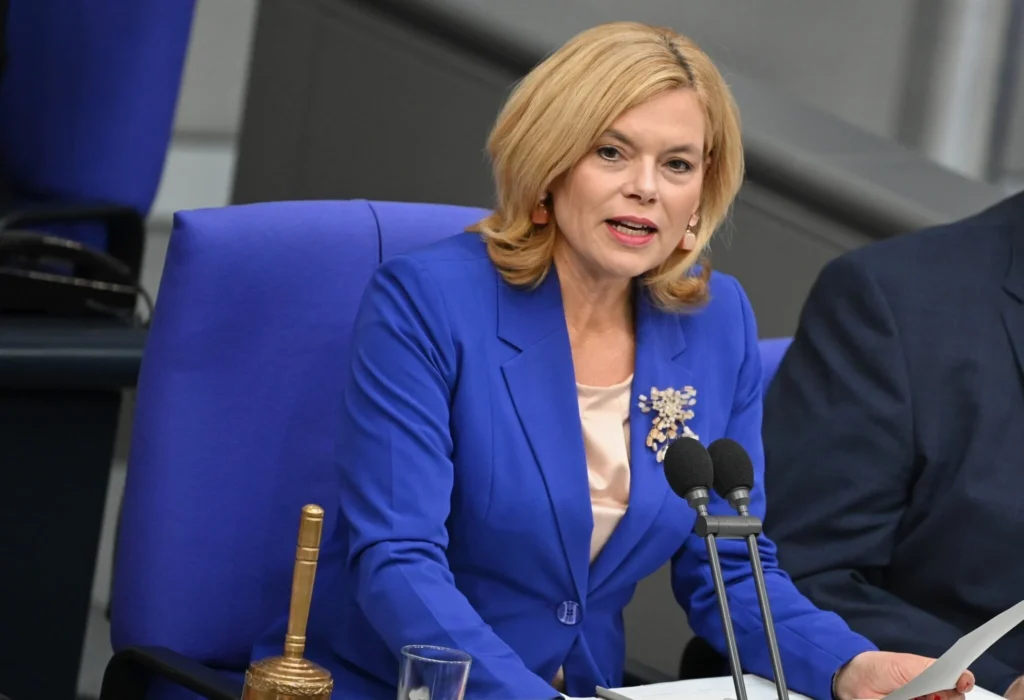 Julia Klöckner Kinderwunsch – Öffentliche Wahrnehmung, persönliche Haltung und gesellschaftlicher Kontext