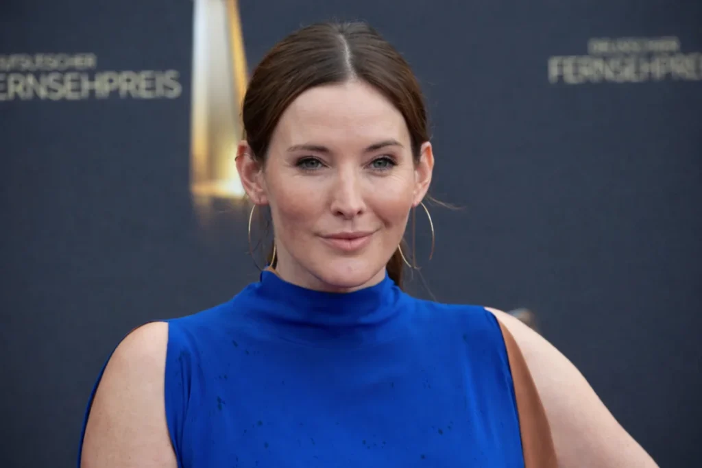 Janine Mikaelson – Profil, Werdegang, Expertise und öffentliche Bedeutung