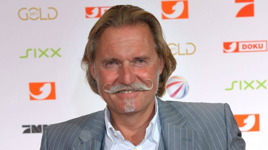 Ingo Lenßen Ehefrau – Einblicke in das Privatleben des bekannten TV-Anwalts Ingo Lenßen Ehefrau – Einblicke in das Privatleben des bekannten TV-Anwalts